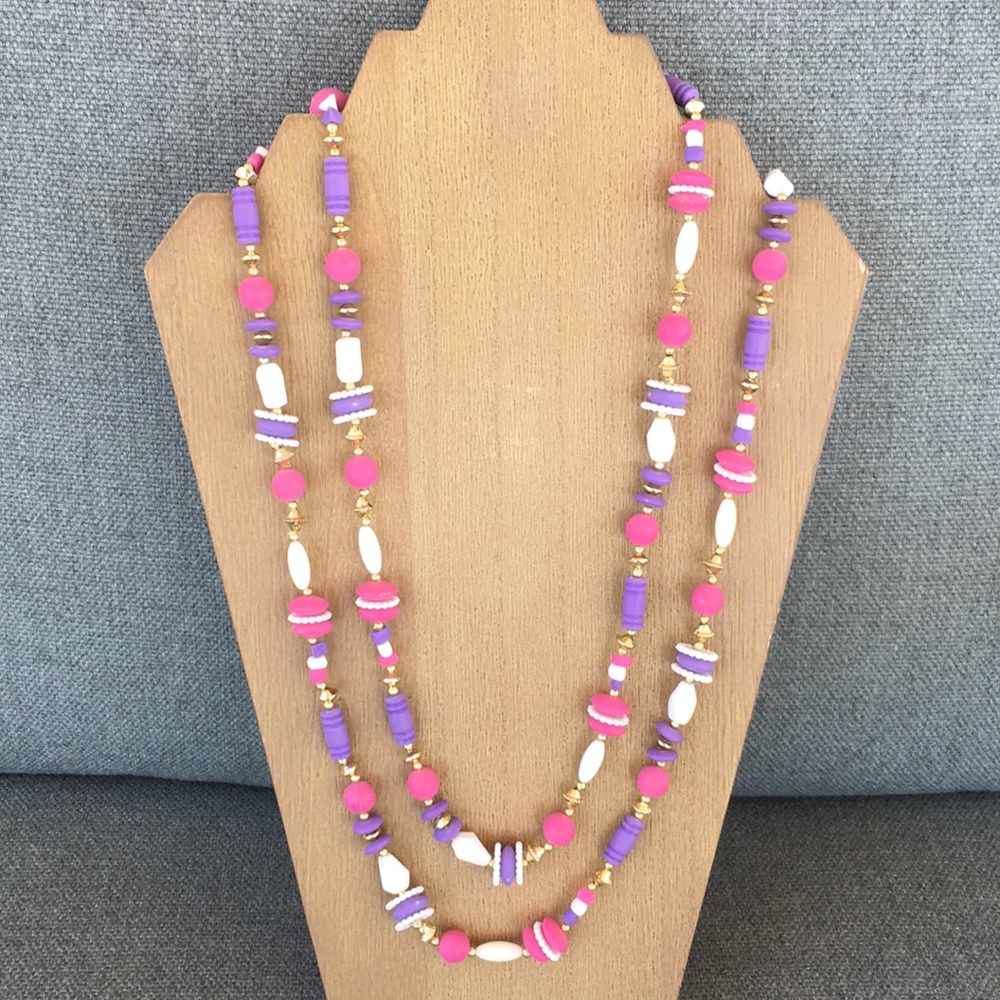 3/$10 vintage purple beaded necklace Long colorful